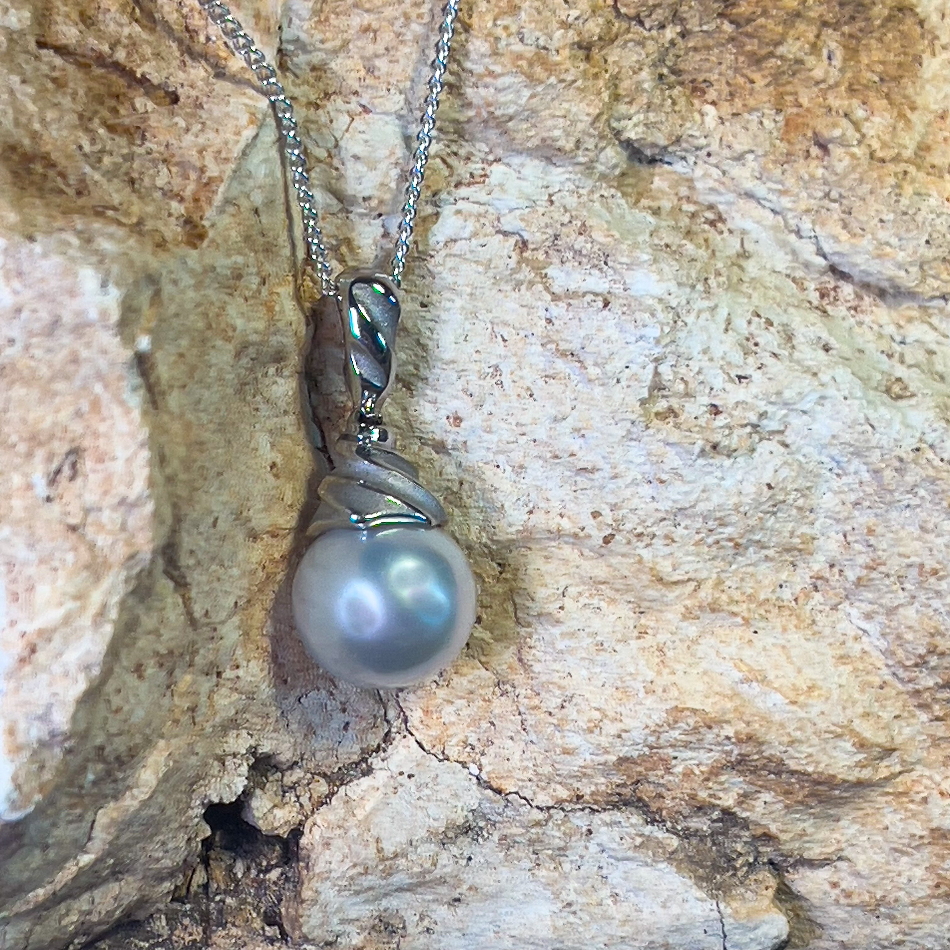 Sterling Silver South Sea 11mm button shape pendant - Masterpiece Jewellery Opal & Gems Sydney Australia | Online Shop