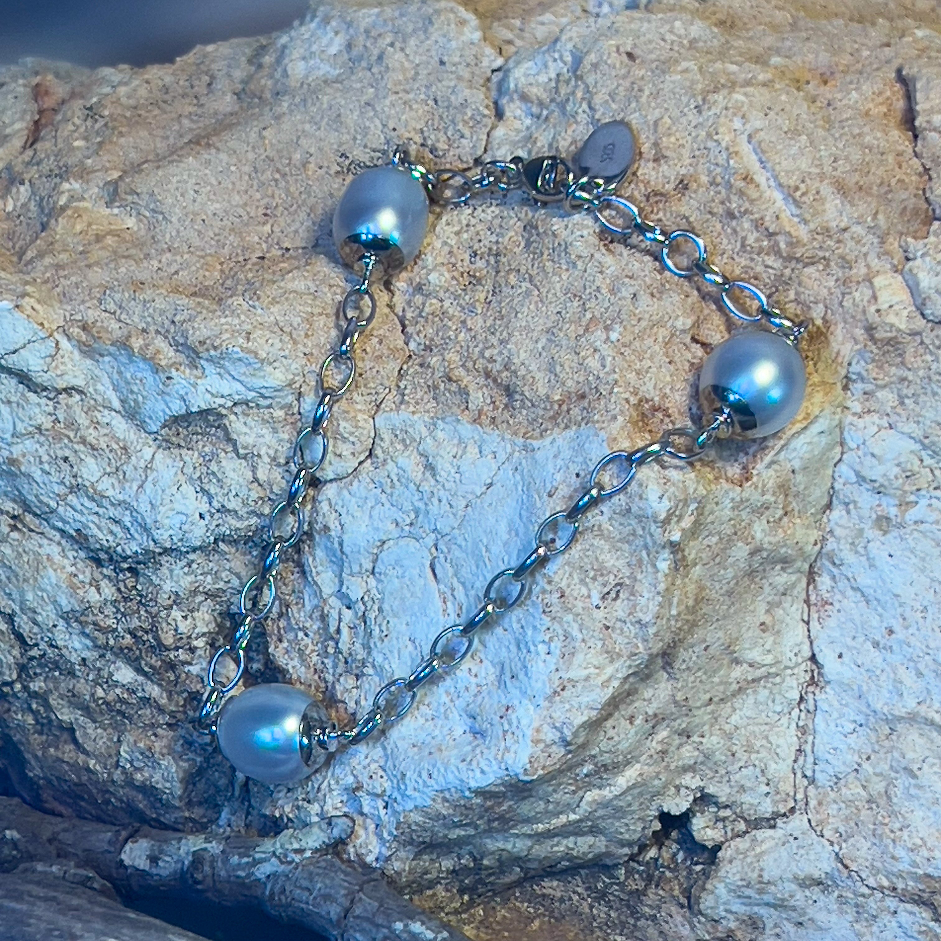Sterling Silver South Sea 9mm Pearl bracelet - Masterpiece Jewellery Opal & Gems Sydney Australia | Online Shop