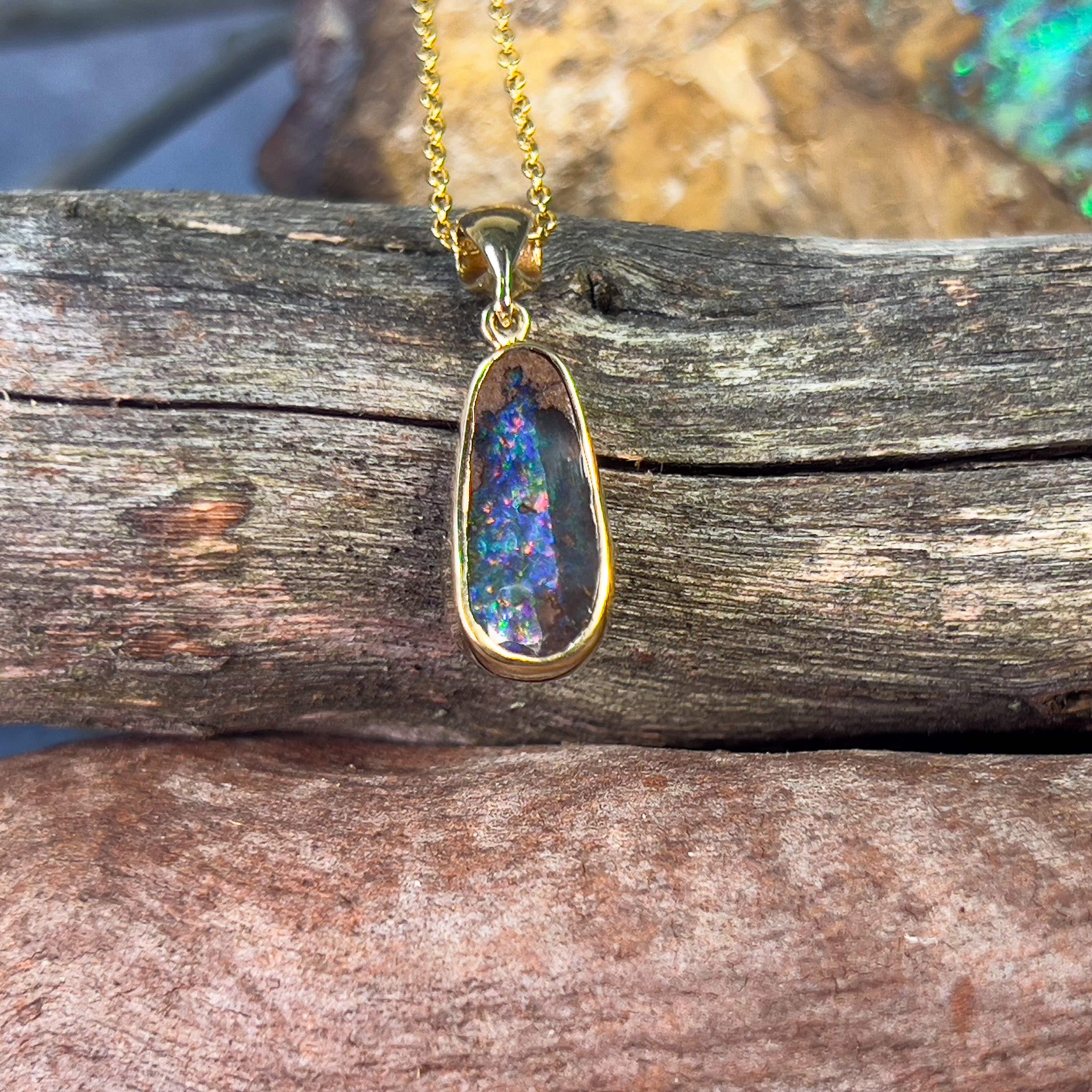 18kt Yellow Gold Boulder Opal 1.89ct pendant - Masterpiece Jewellery Opal & Gems Sydney Australia | Online Shop