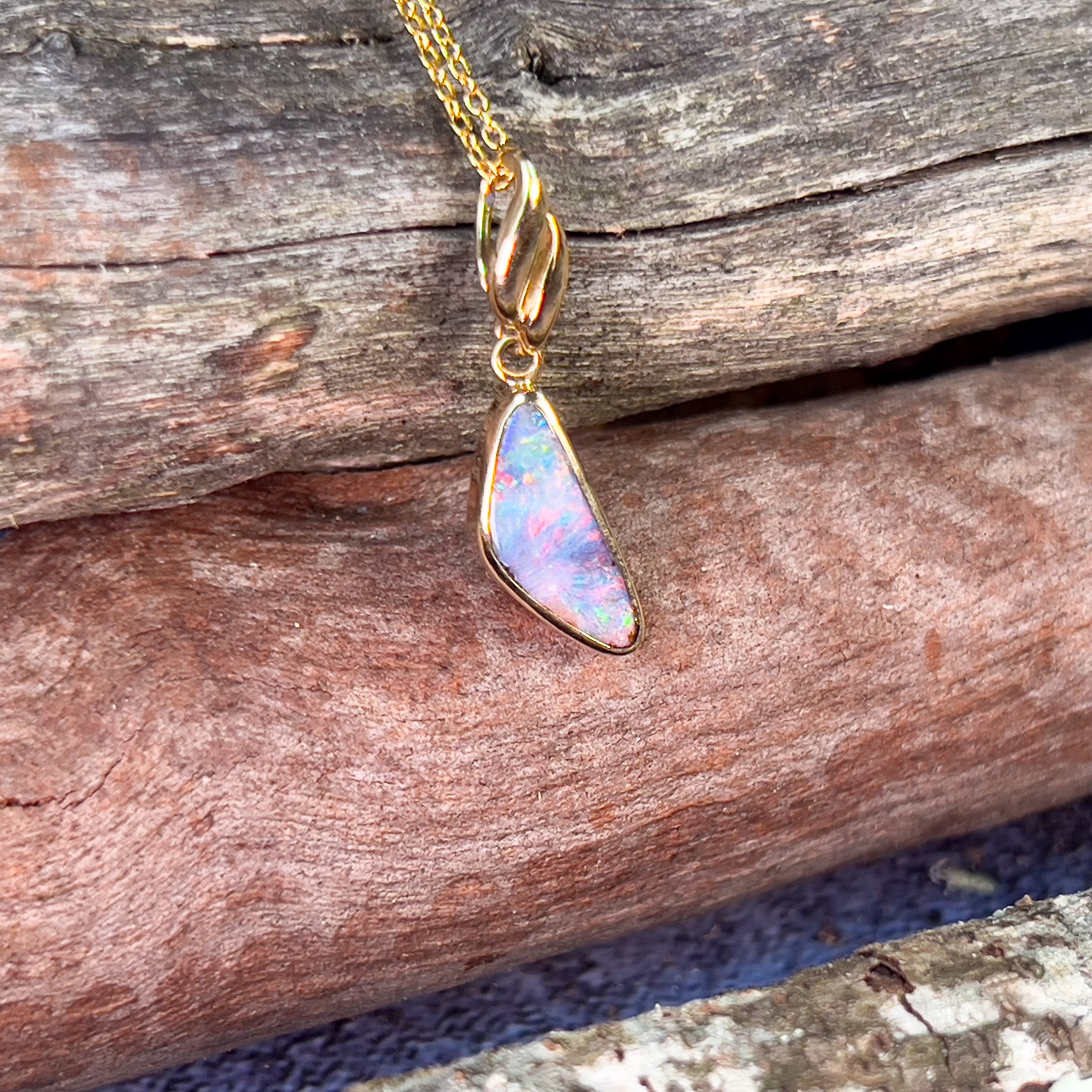 18kt Yellow Gold Boulder opal 1.1ct pendant - Masterpiece Jewellery Opal & Gems Sydney Australia | Online Shop