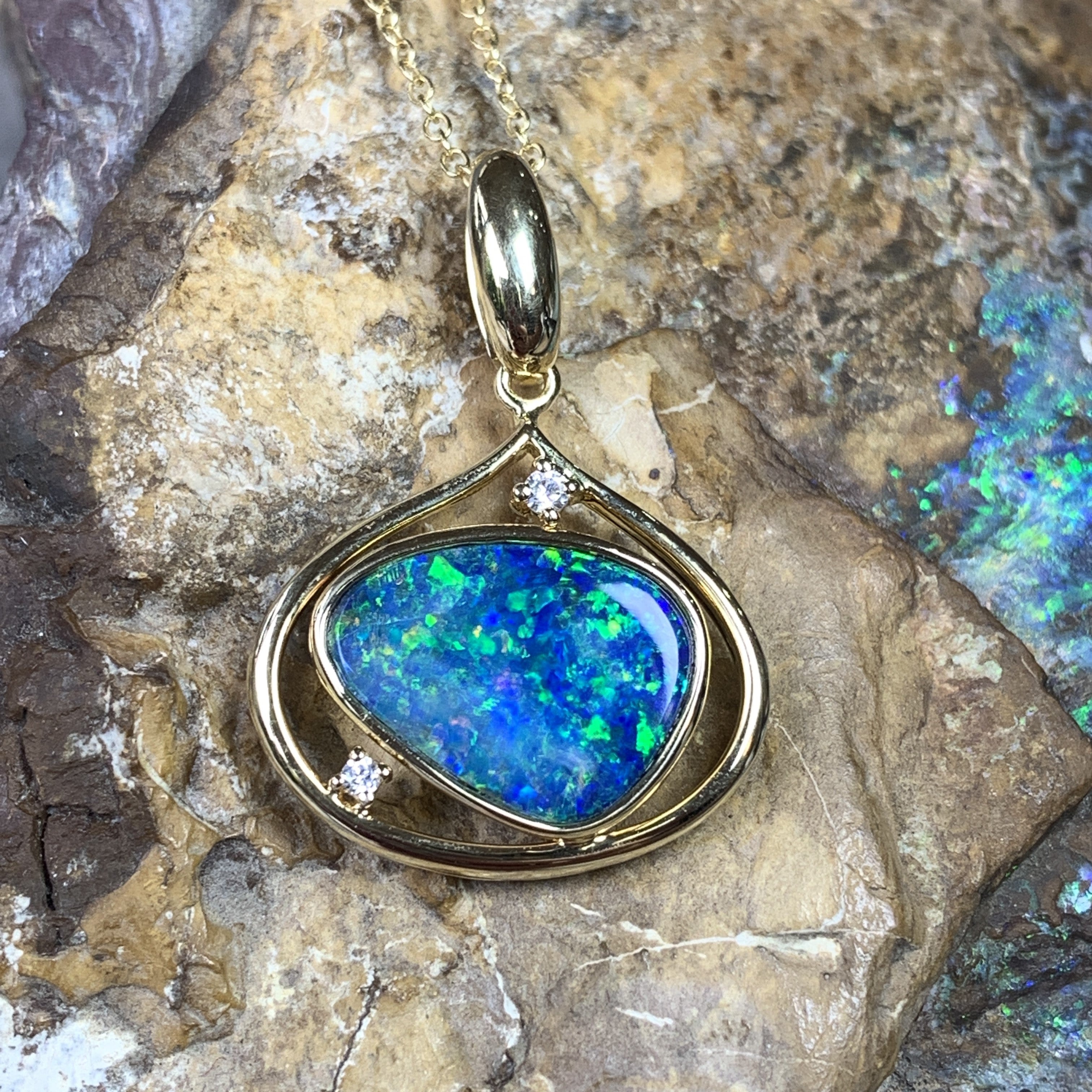 Yellow Gold plated silver Opal 14x10mm pendant - Masterpiece Jewellery Opal & Gems Sydney Australia | Online Shop