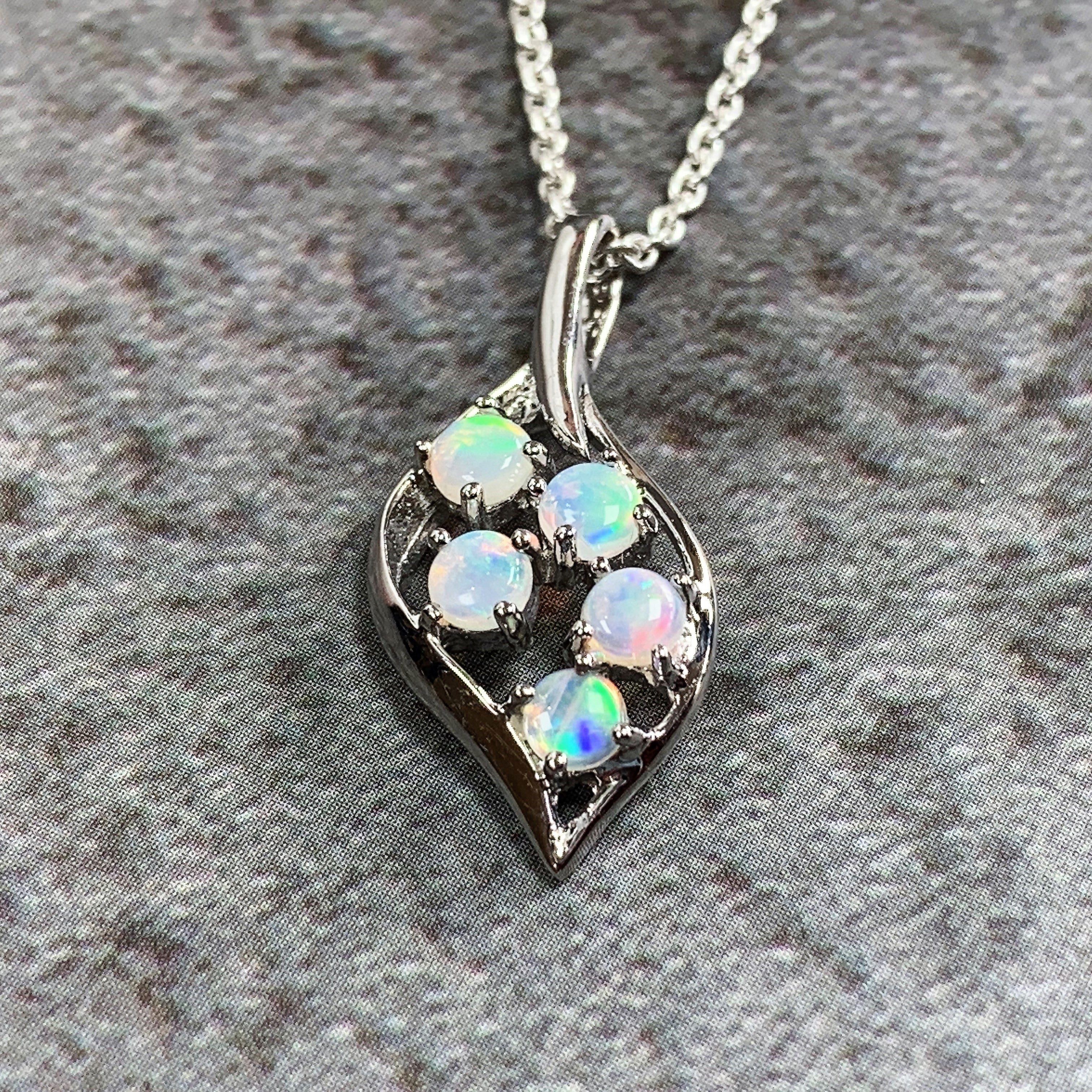 Sterling Silver Leaf motif Opal 3mm pendant - Masterpiece Jewellery Opal & Gems Sydney Australia | Online Shop